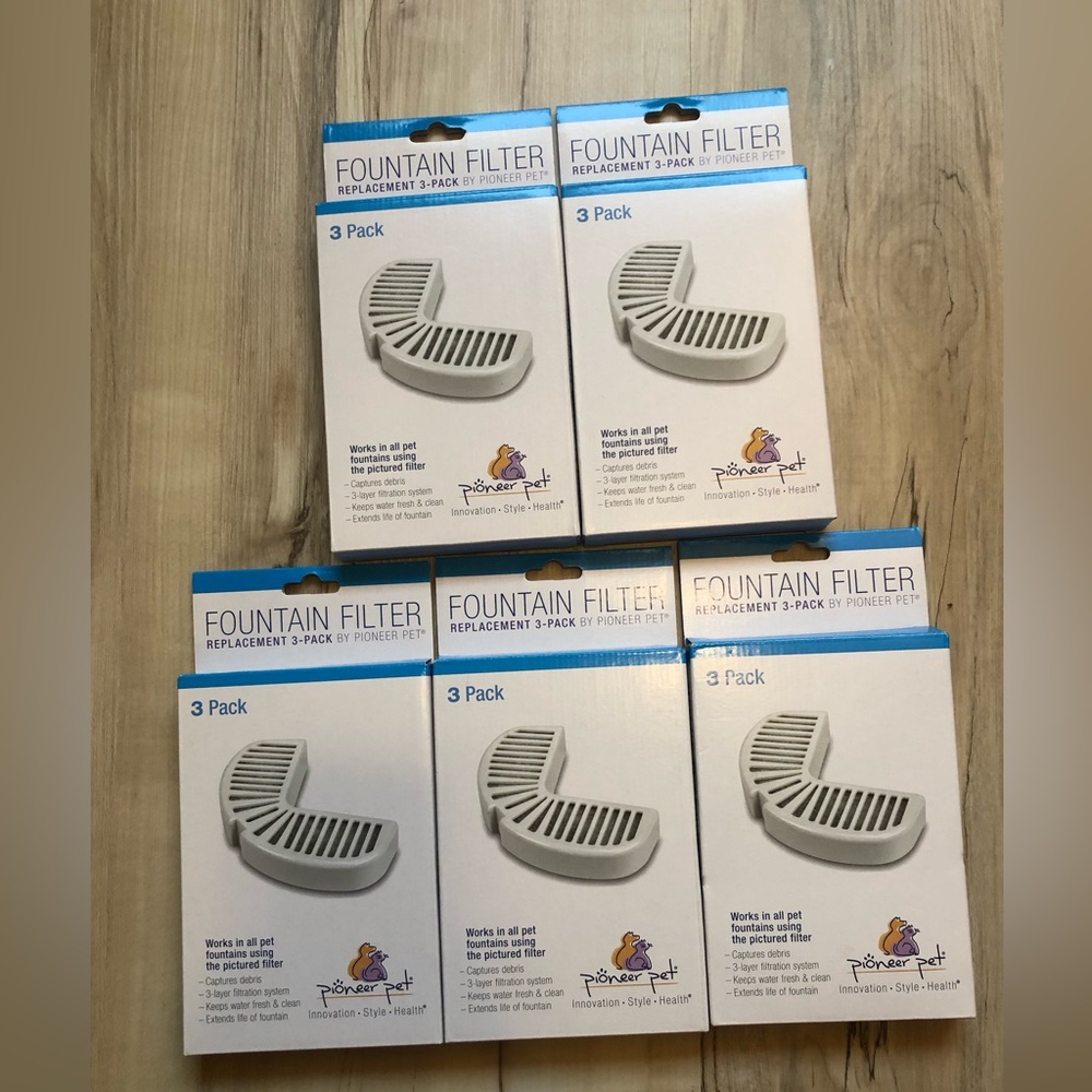 Pioneer Pet Stainless Steel Fountain and New Unopened 15 Replacement Filters - Picture 6 of 17
